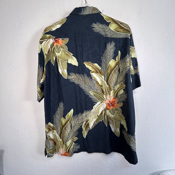 Tommy Bahama Mens Short Sleeve Hawaiian Silk Shirt Large Blue Tropical Floral - Picture 2 of 7